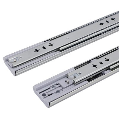 Laatikon liukupelli Vaimentimella työkalukaappiin